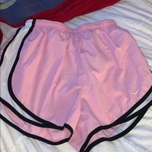 Women’s Nike running short